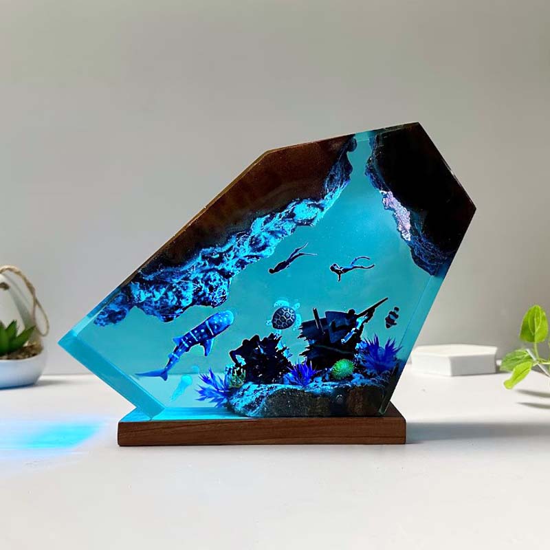 3D Resin Ocean Night Light – Whale, Turtle & Diver Scene, Perfect Coastal or Nautical Home Decor